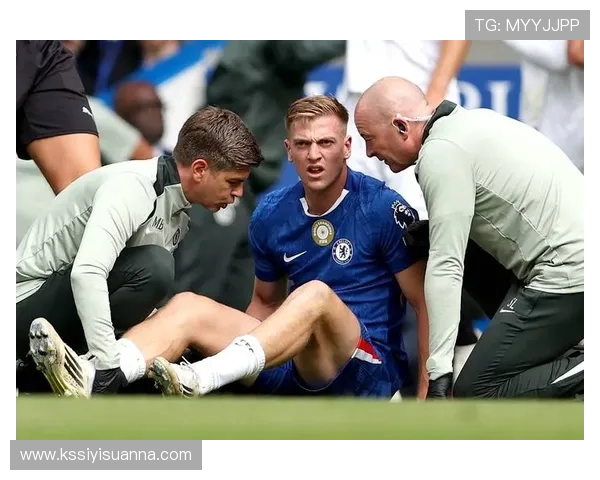 切尔西客战伯恩利：德拉普、吉滕斯、安德雷-桑托斯出战